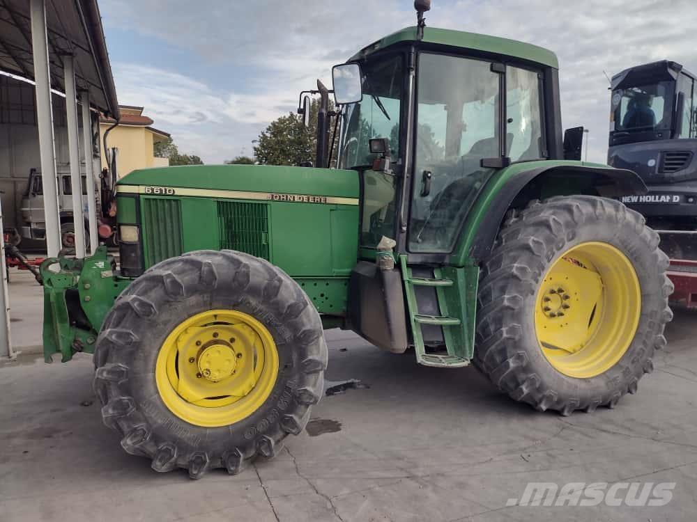 John Deere 6610 Traktory
