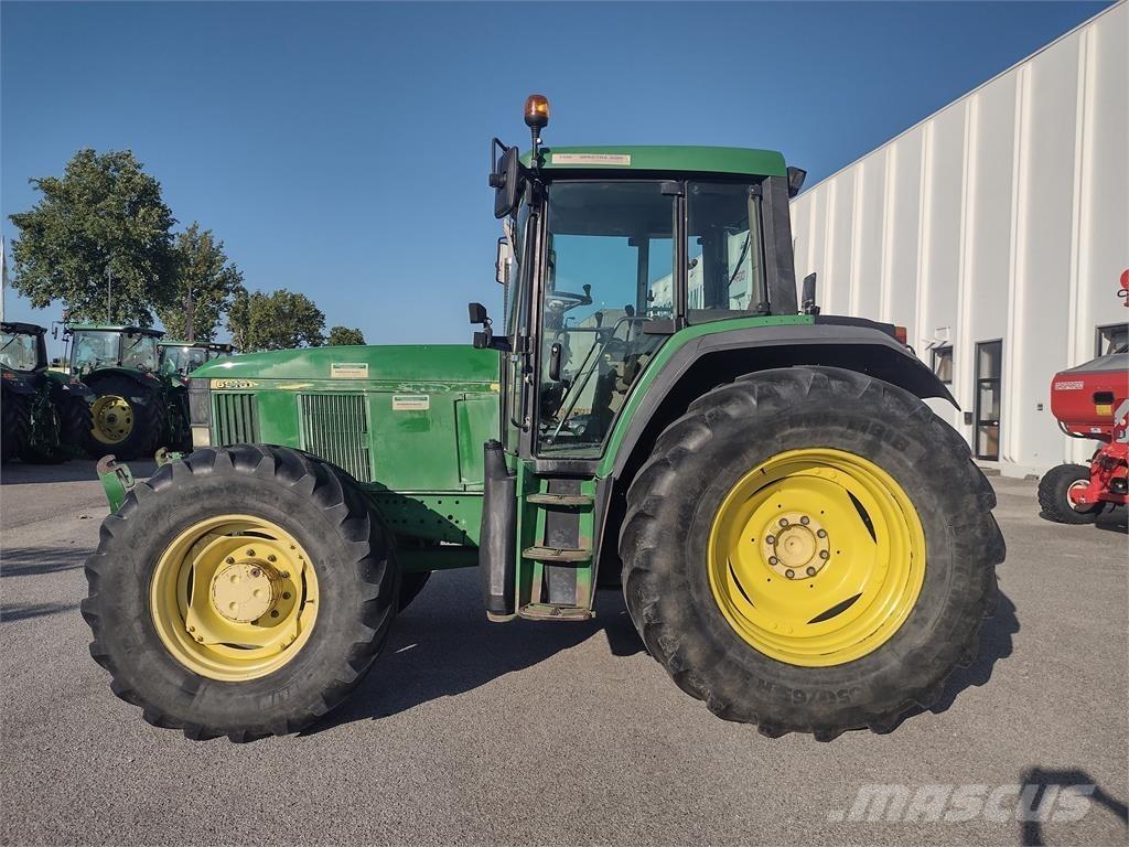 John Deere 6910 S Traktory
