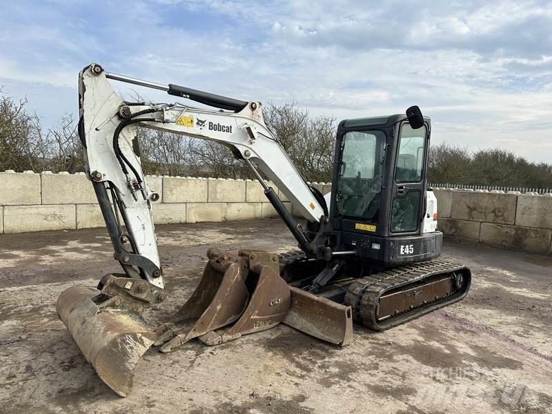 Bobcat E45 Midi rýpadla 7t - 12t