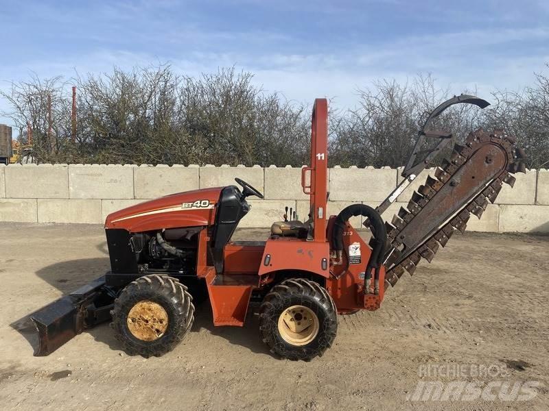 Ditch Witch RT 40 Další