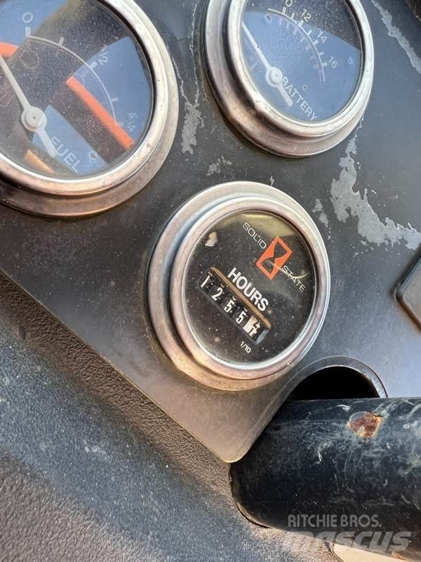 Ditch Witch RT45 Další