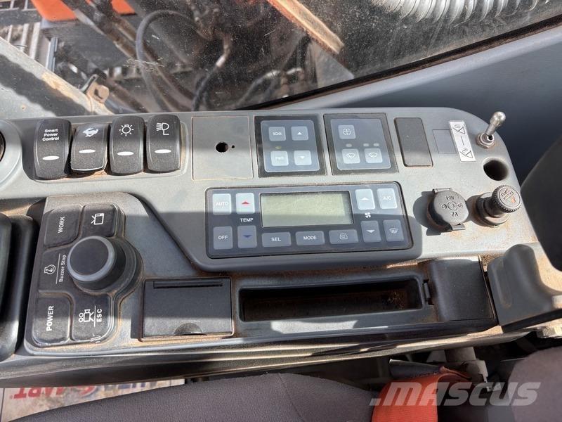 Doosan DX140LC-5 Pásová rýpadla