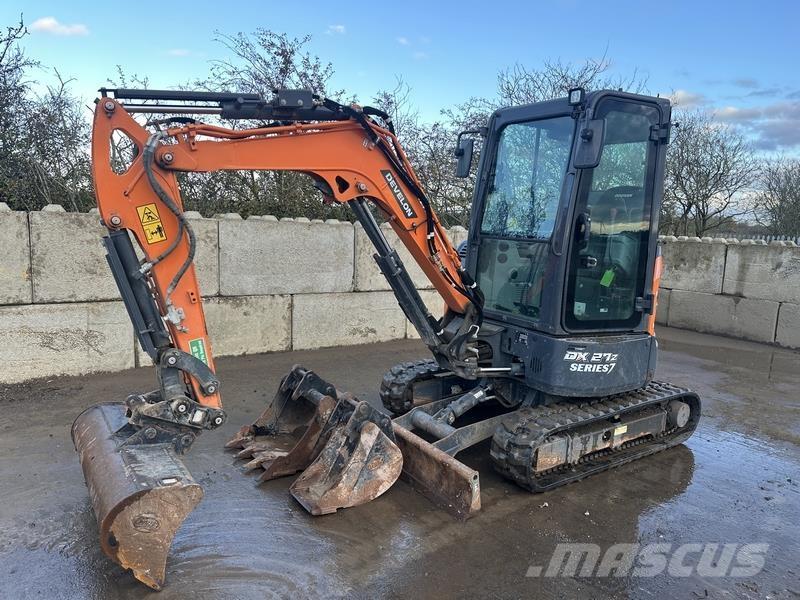 Doosan DX27 Pásová rýpadla