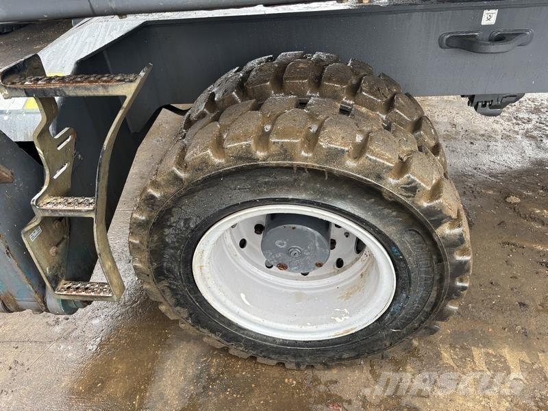 Fuchs MHL320 Manipulace s materiálem – ostatní