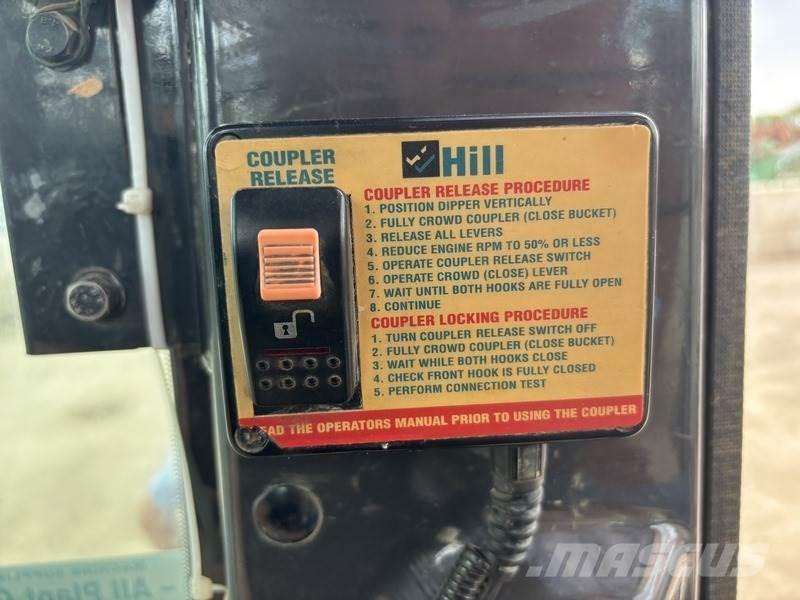 Hitachi ZX135 US-6 Pásová rýpadla