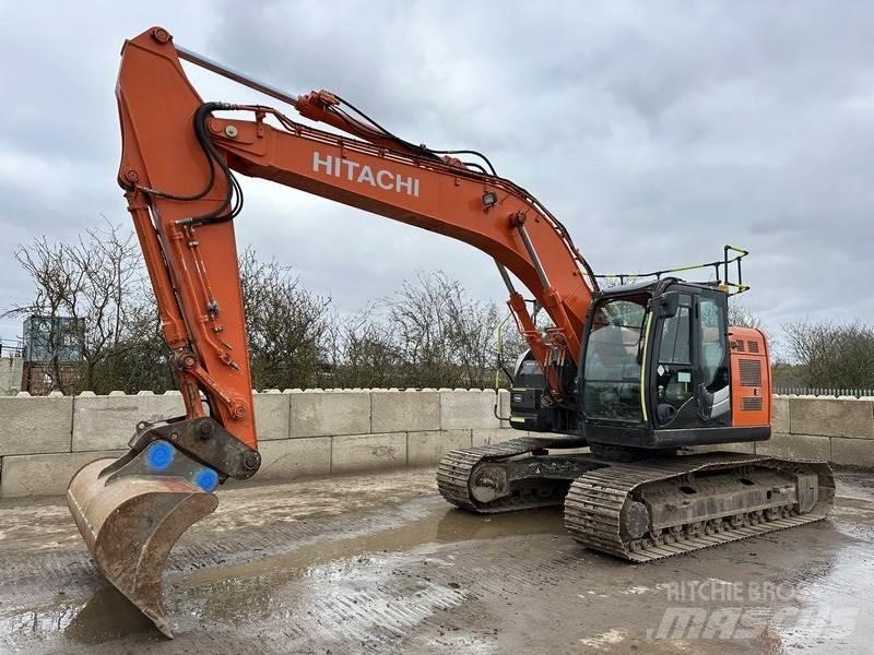 Hitachi ZX225USLC-6 Pásová rýpadla