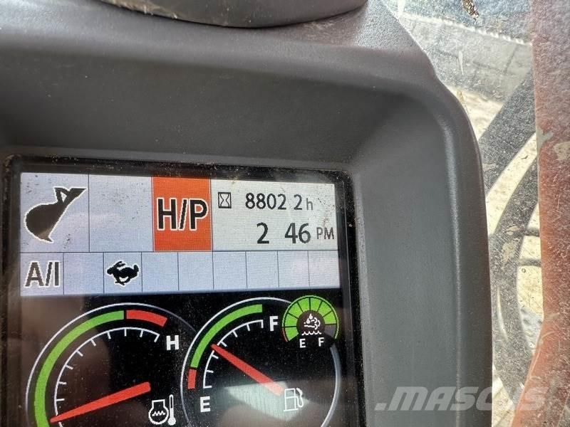 Hitachi ZX225USRLC-6 Pásová rýpadla