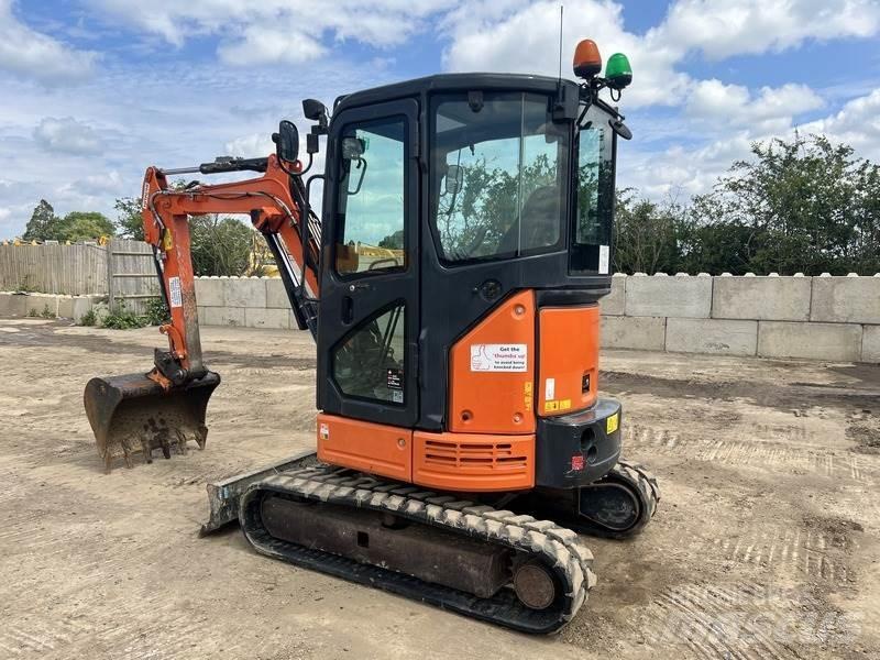 Hitachi ZX26U-5A CR Pásová rýpadla