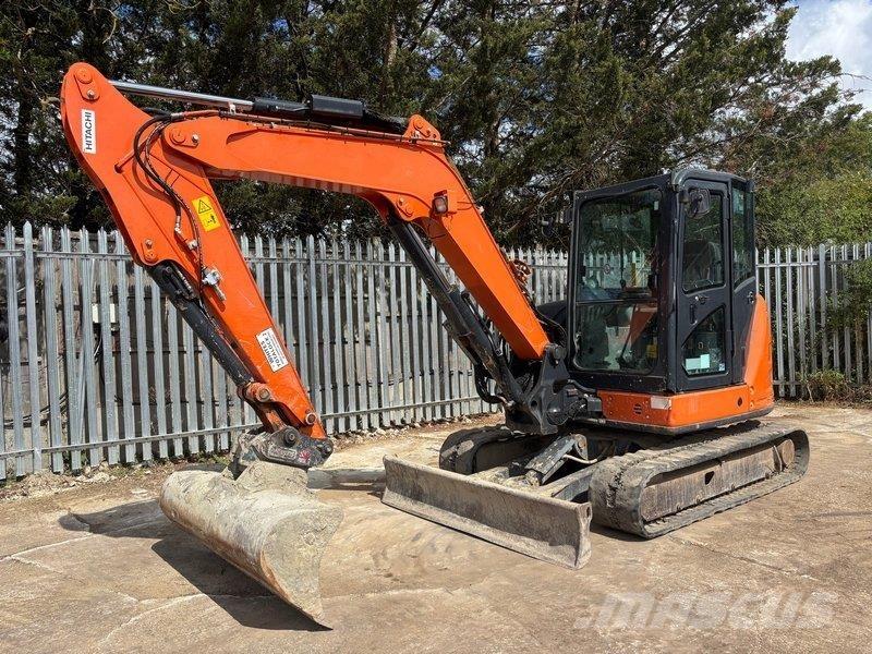 Hitachi ZX65 Midi rýpadla 7t - 12t