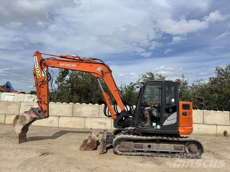 Hitachi ZX85 US-6 Midi rýpadla 7t - 12t