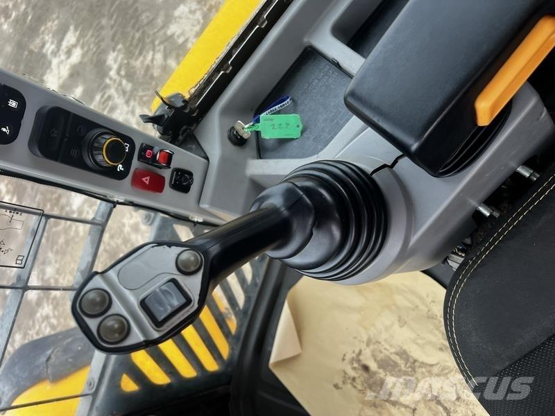 JCB 457 WHT T4F Stavebnictví - ostatní