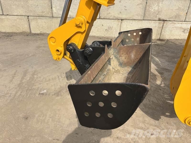JCB 4CX Sitemaster Rýpadlo-nakladače