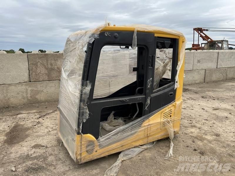 Komatsu PC130-8 Stavebnictví - ostatní