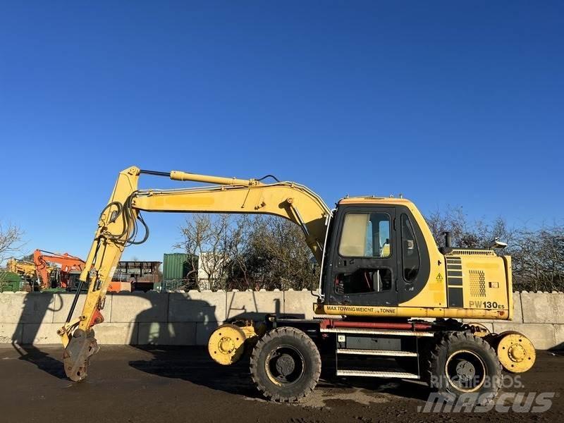 Komatsu PW130-6 Kolová rýpadla