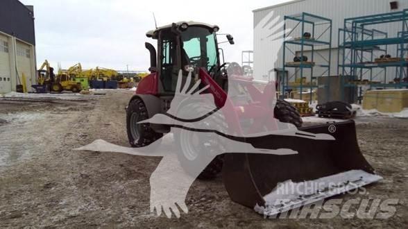 Takeuchi TW95 Kolové nakladače