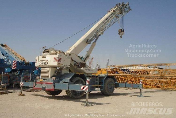 Terex A 600 Univerzální terénní jeřáby
