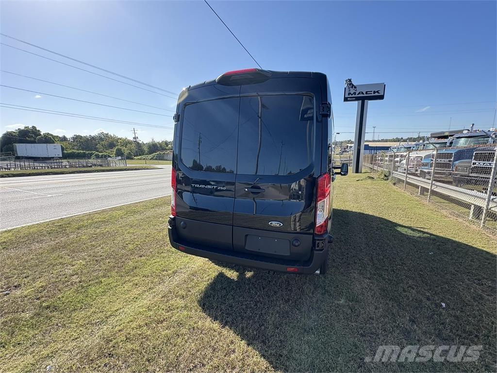 FRD 250 TRANS Skříňová nástavba
