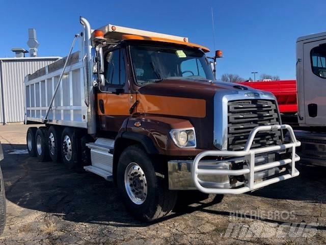 Freightliner 114SD Nákladní vozidlo bez nástavby