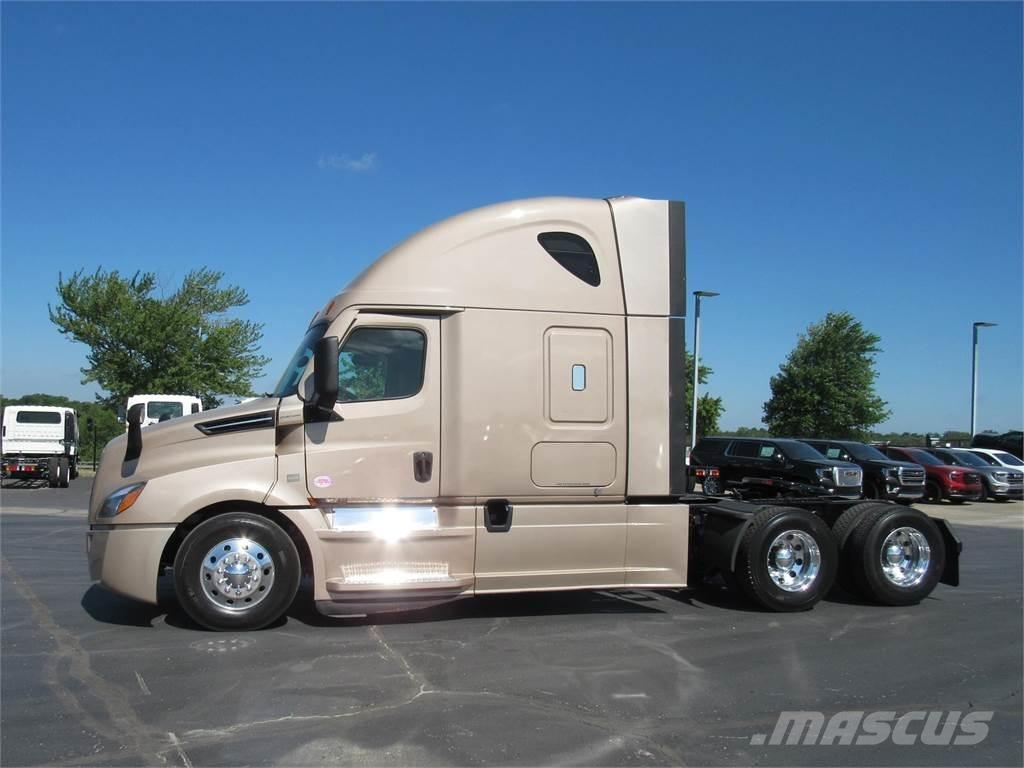 Freightliner CA126SLP Tahače