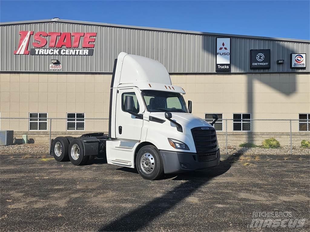 Freightliner PE116 Tahače