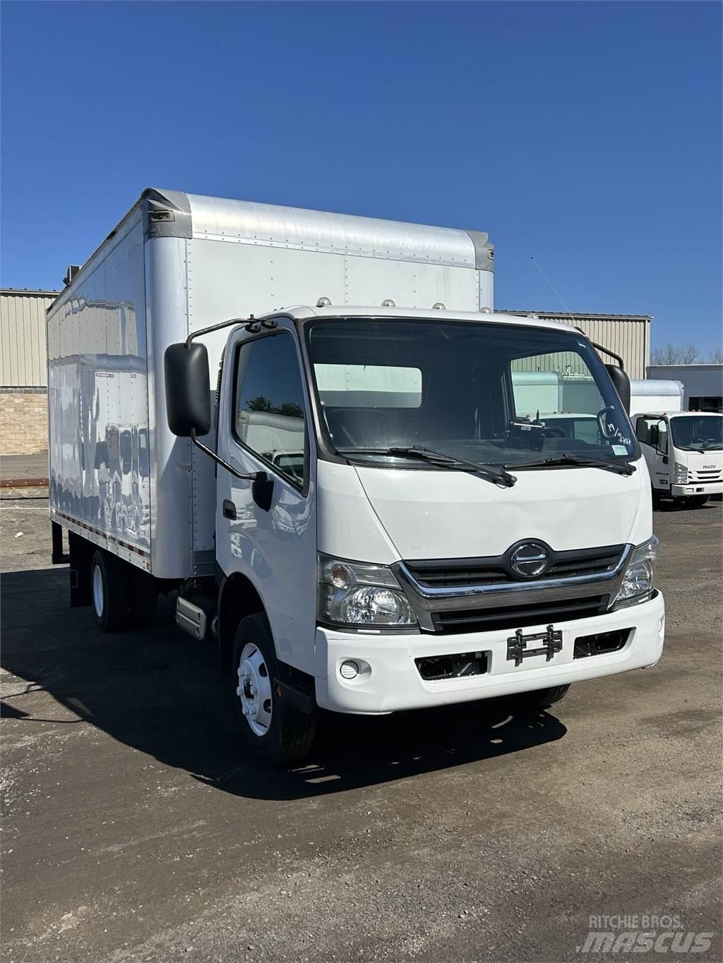 Hino 155 Skříňová nástavba