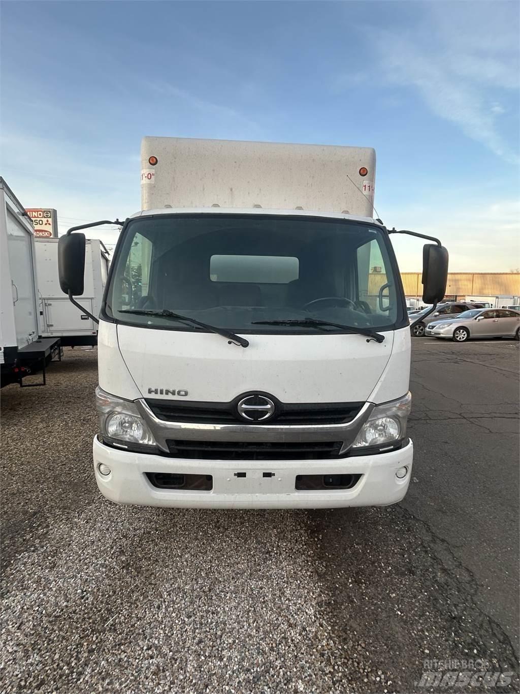 Hino 155 Skříňová nástavba