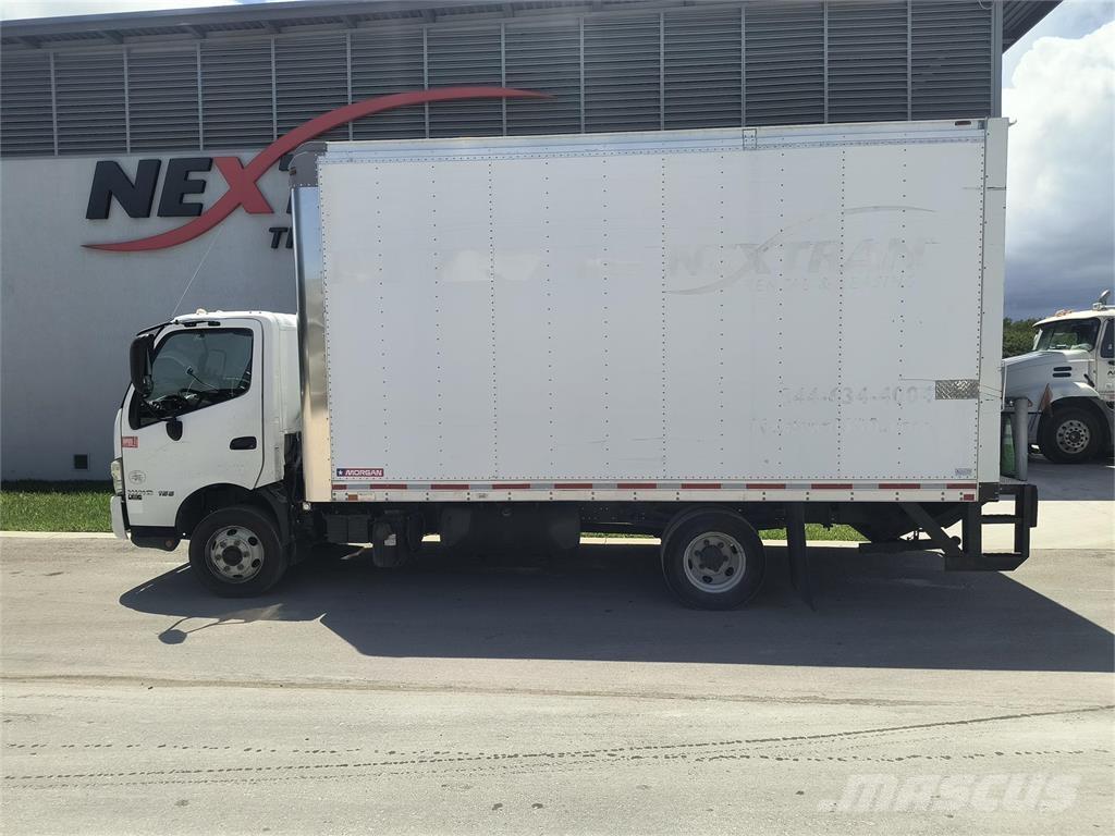Hino 155 Skříňová nástavba