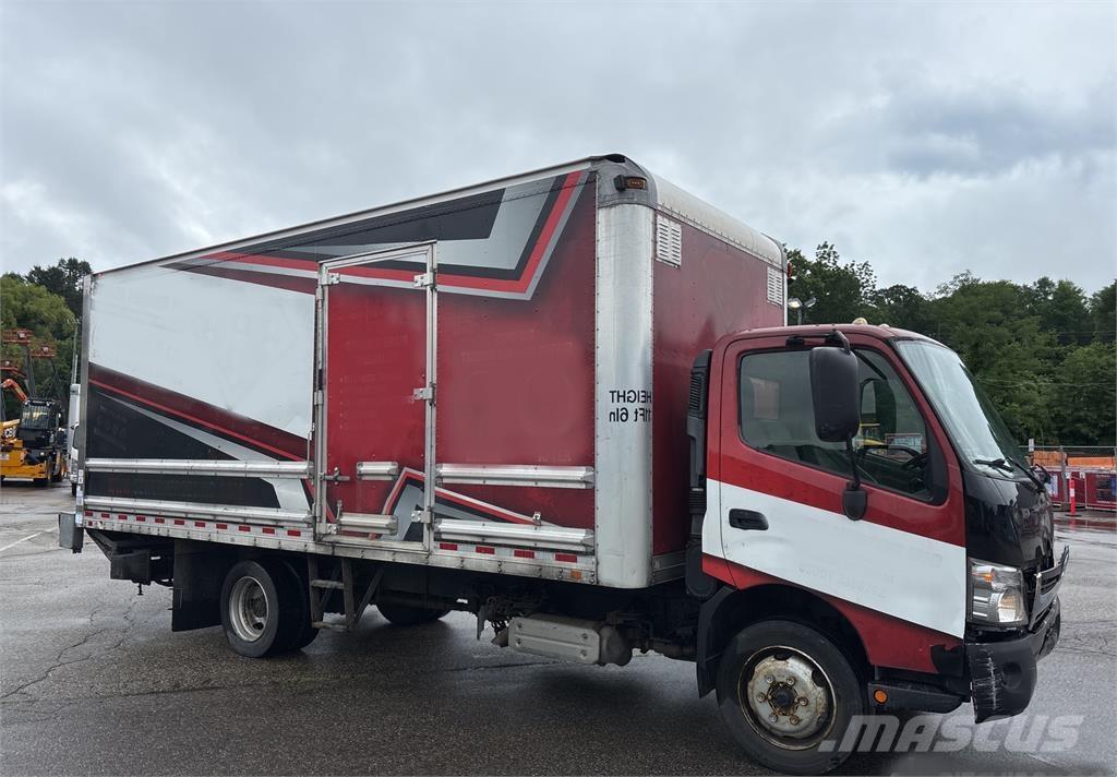 Hino 195 Skříňová nástavba