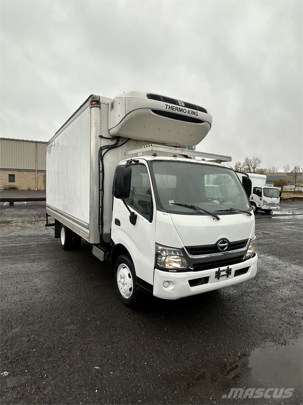 Hino 195 Skříňová nástavba