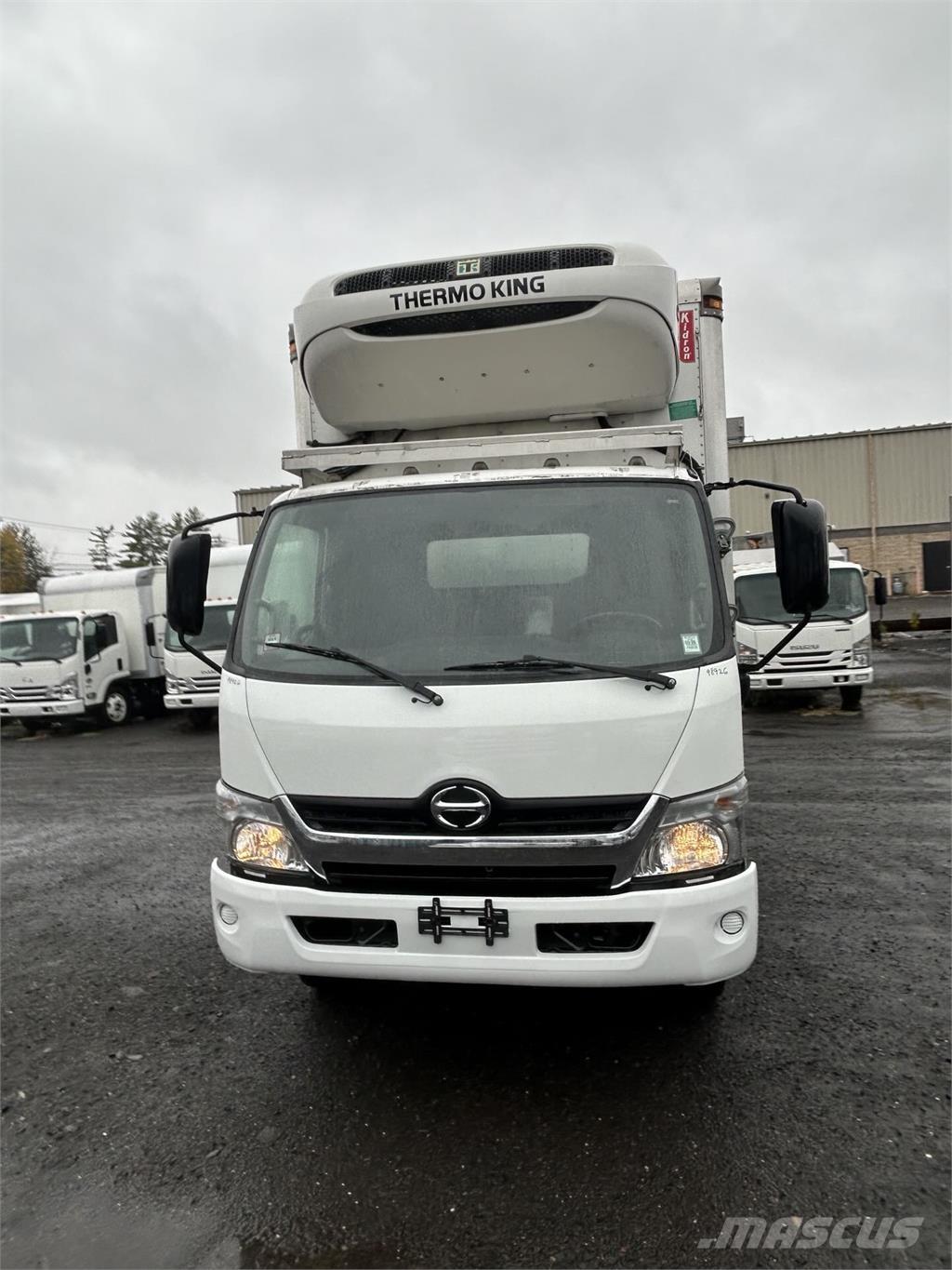 Hino 195 Skříňová nástavba