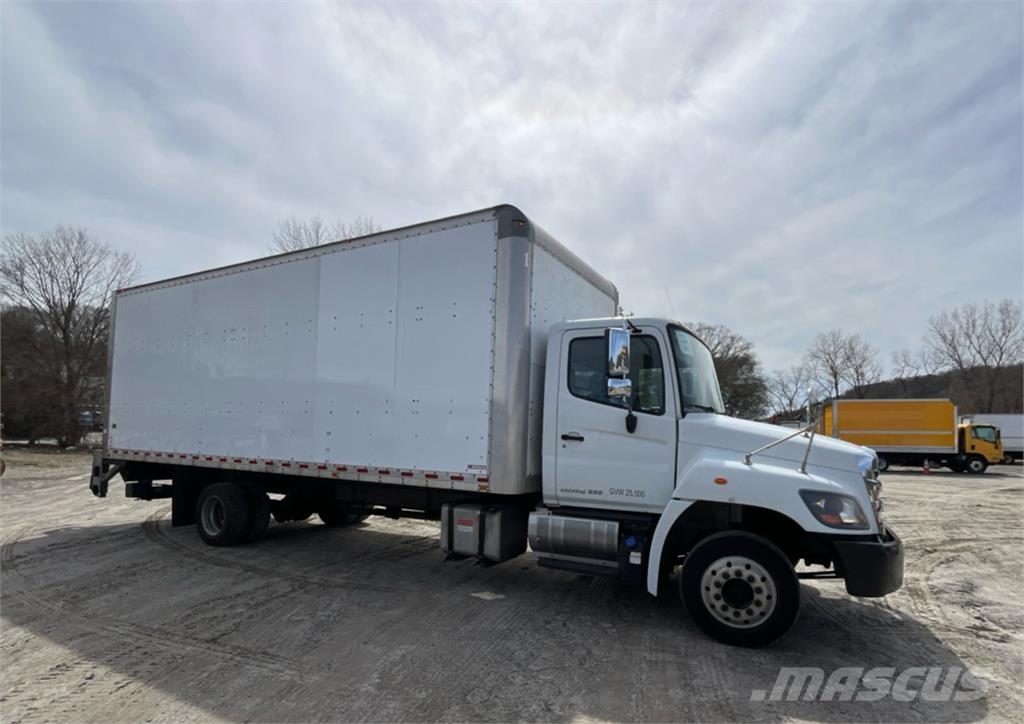 Hino 258ALP Skříňová nástavba
