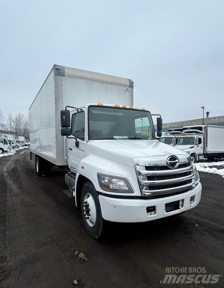 Hino 268 Skříňová nástavba