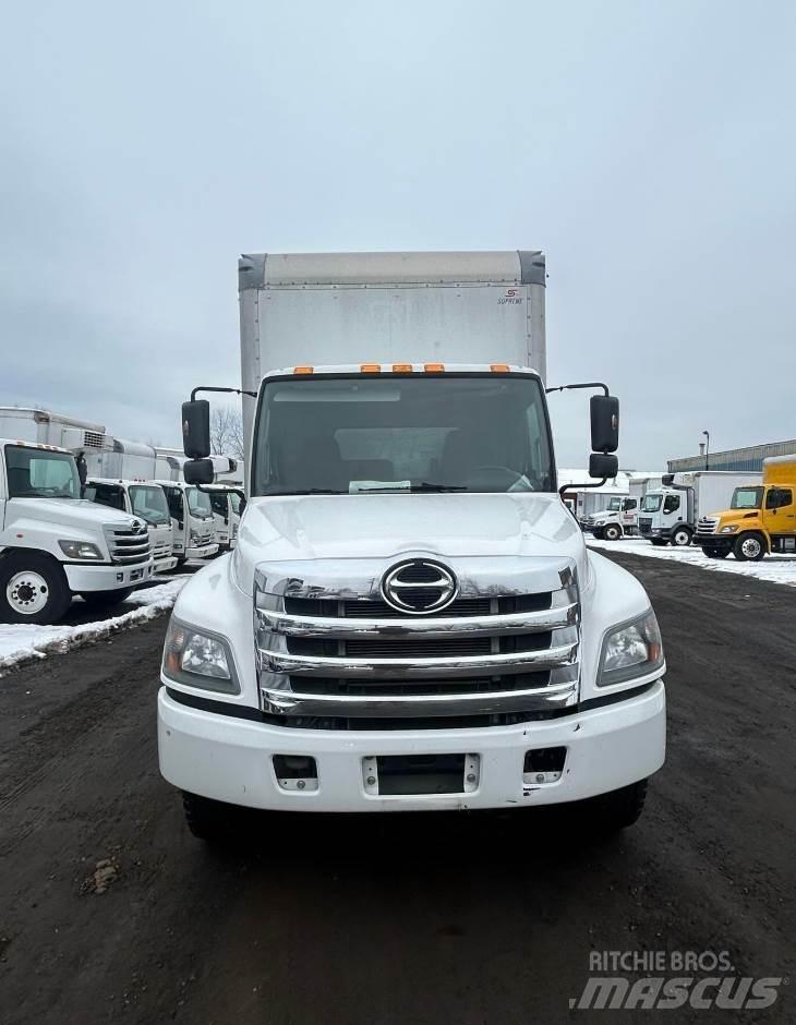 Hino 268 Skříňová nástavba