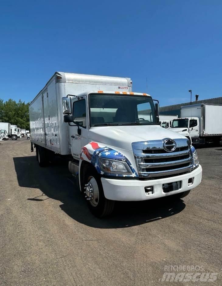 Hino 268 Skříňová nástavba