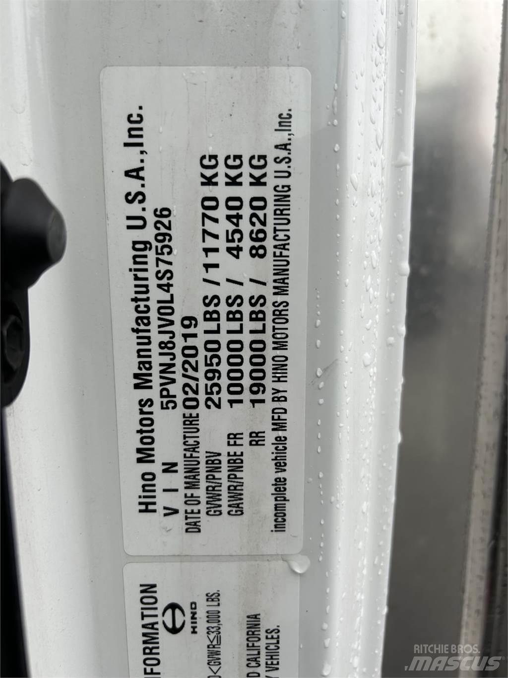 Hino 268A Skříňová nástavba