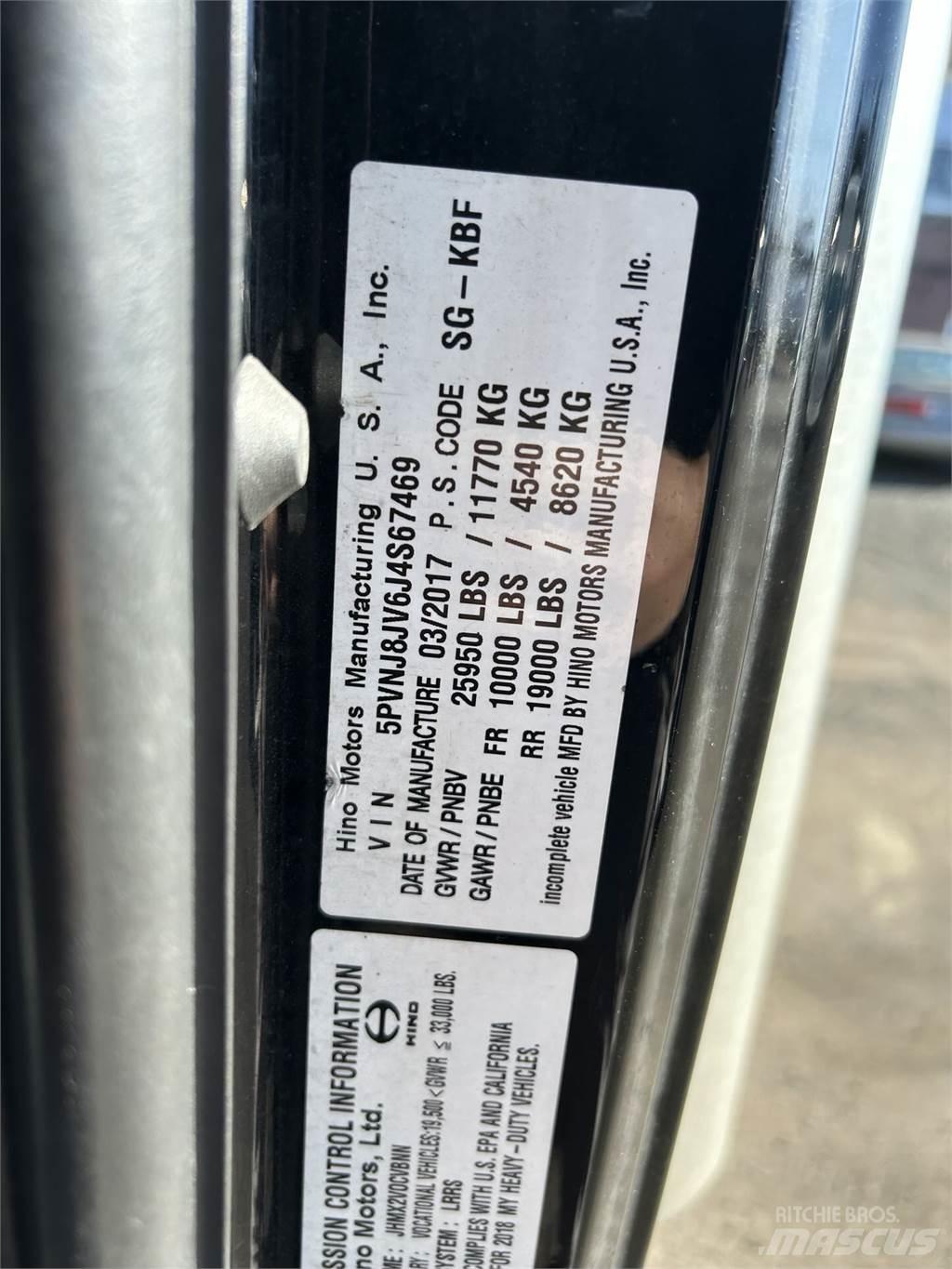 Hino 268A Skříňová nástavba