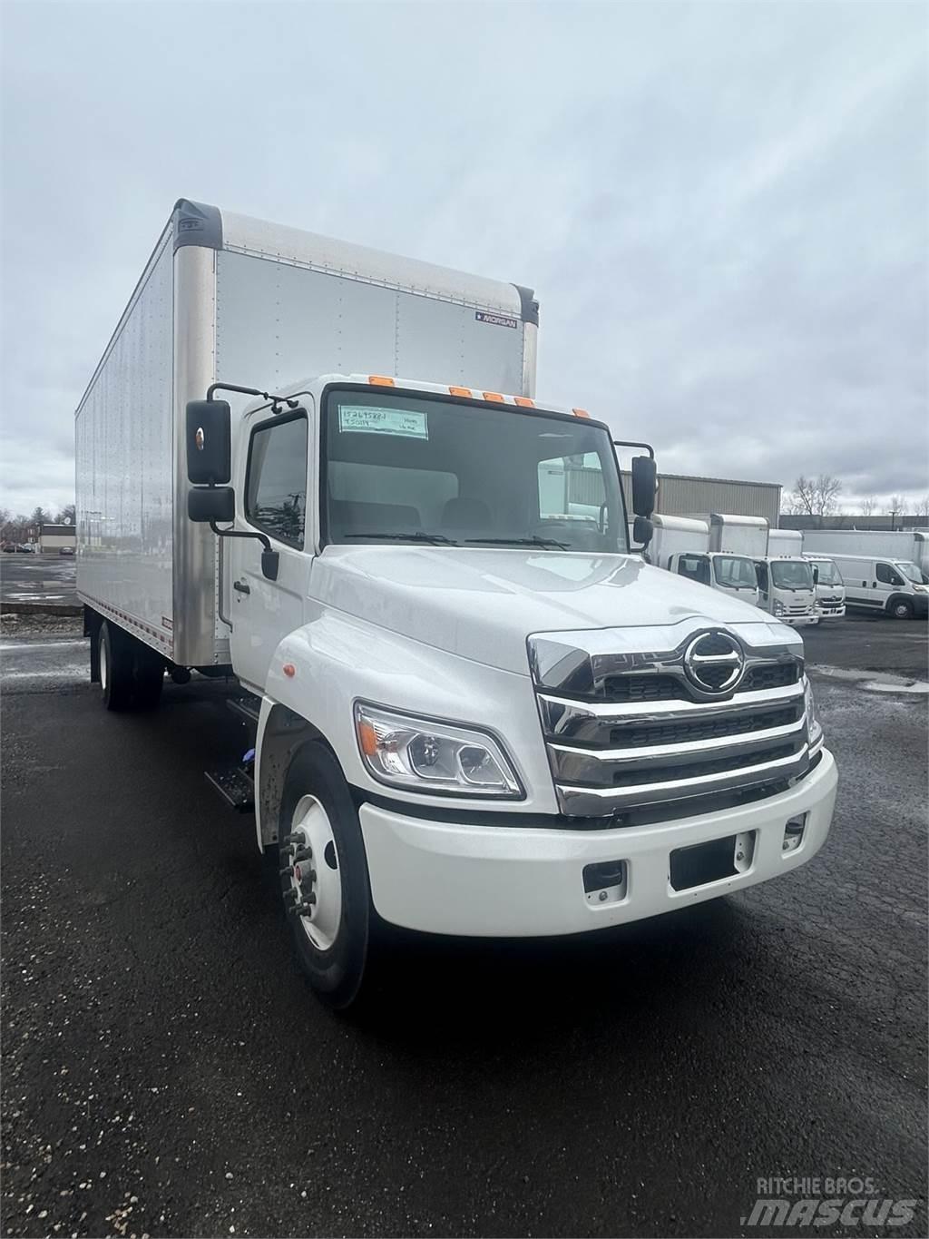 Hino L6 Skříňová nástavba