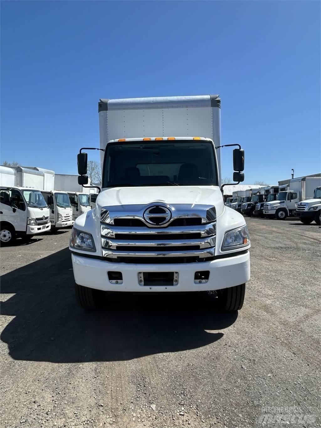 Hino L6 Skříňová nástavba