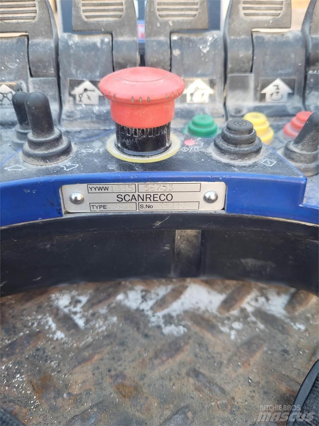 International 7600 Další
