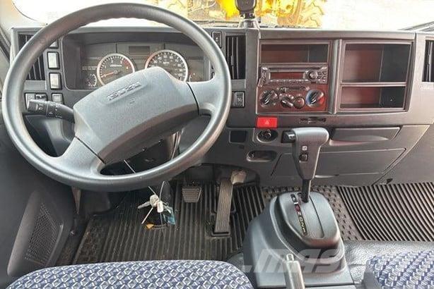 Isuzu NPR HD Skříňová nástavba