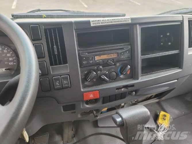 Isuzu NPR HD EFI 14' Sklápěče