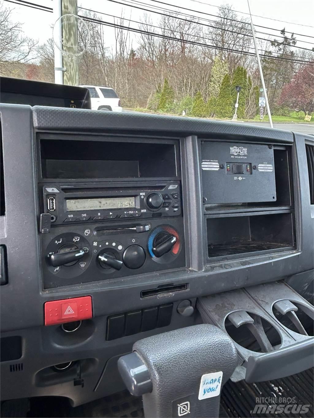 Isuzu NRR Další
