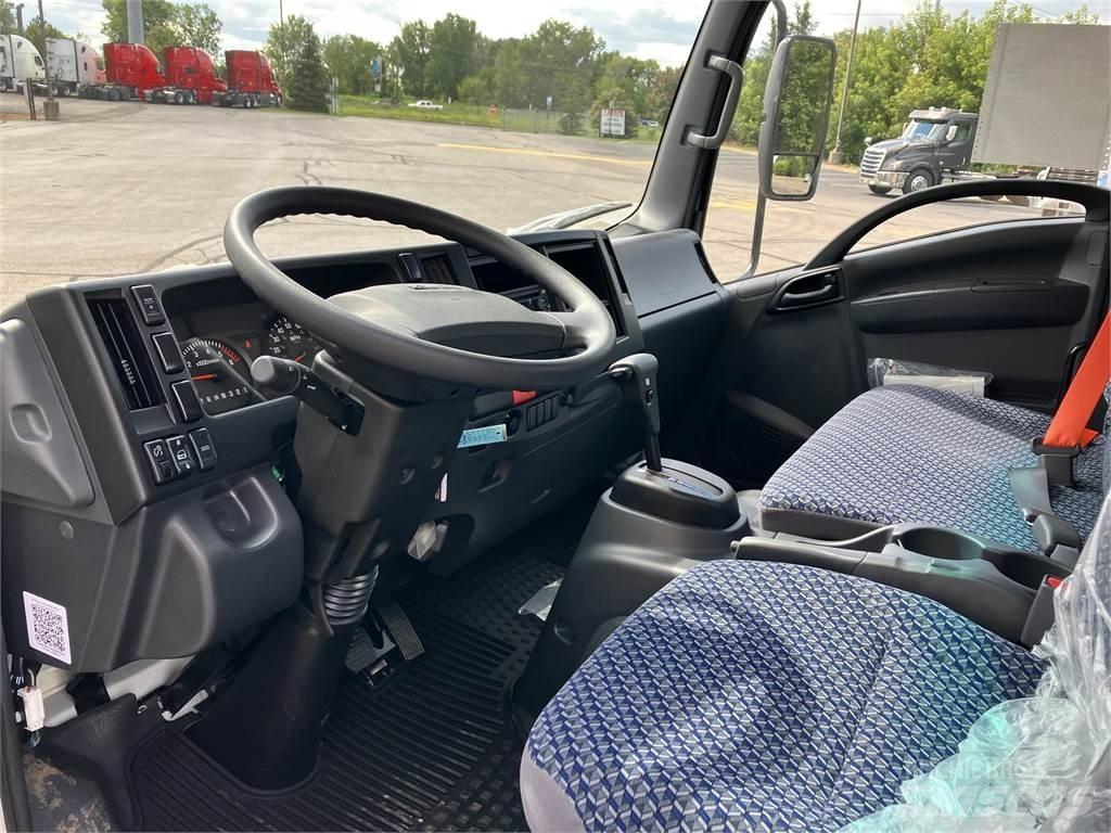 Isuzu NRR Nákladní vozidlo bez nástavby