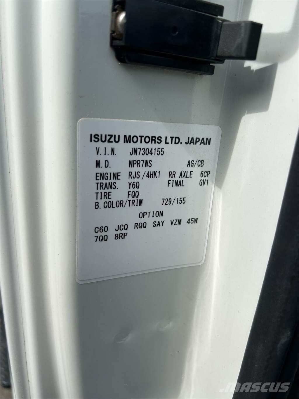 Isuzu NRR DC Skříňová nástavba
