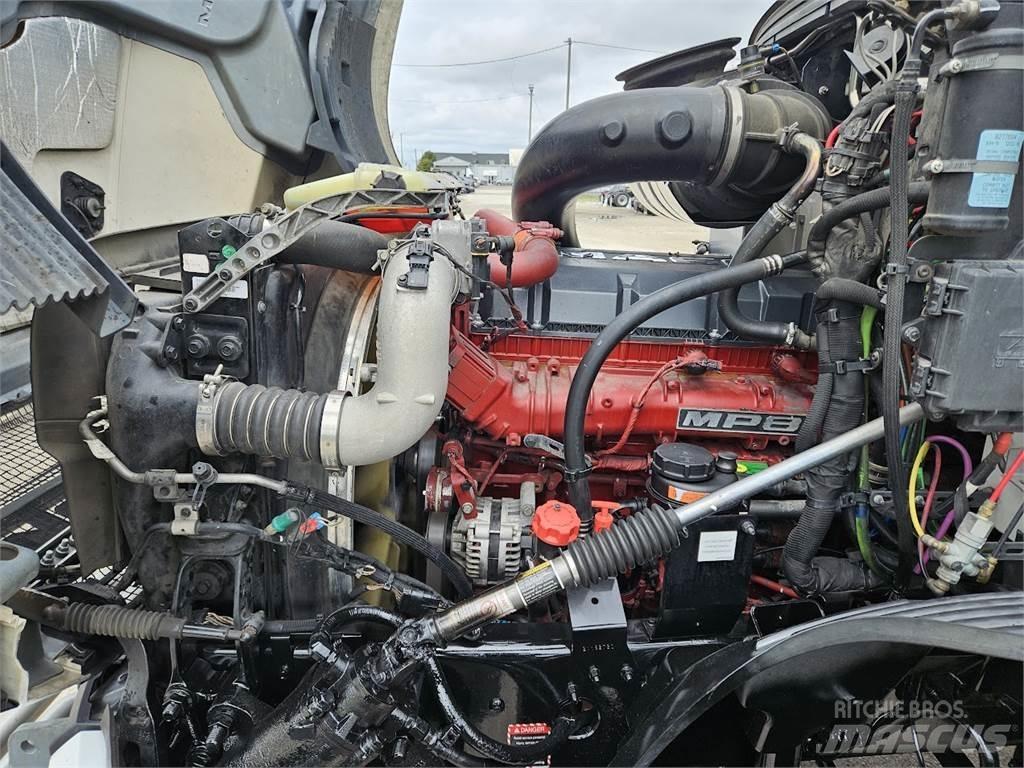 Mack AN64T Tahače