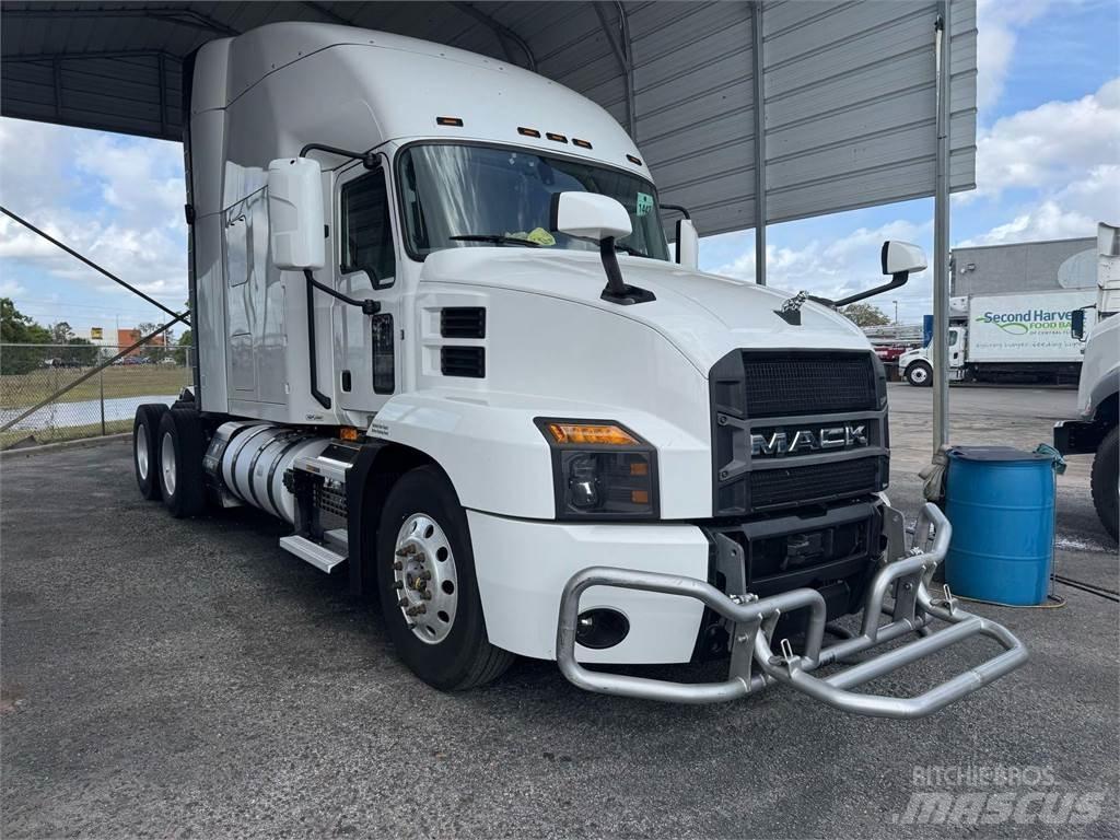 Mack AN64T Tahače