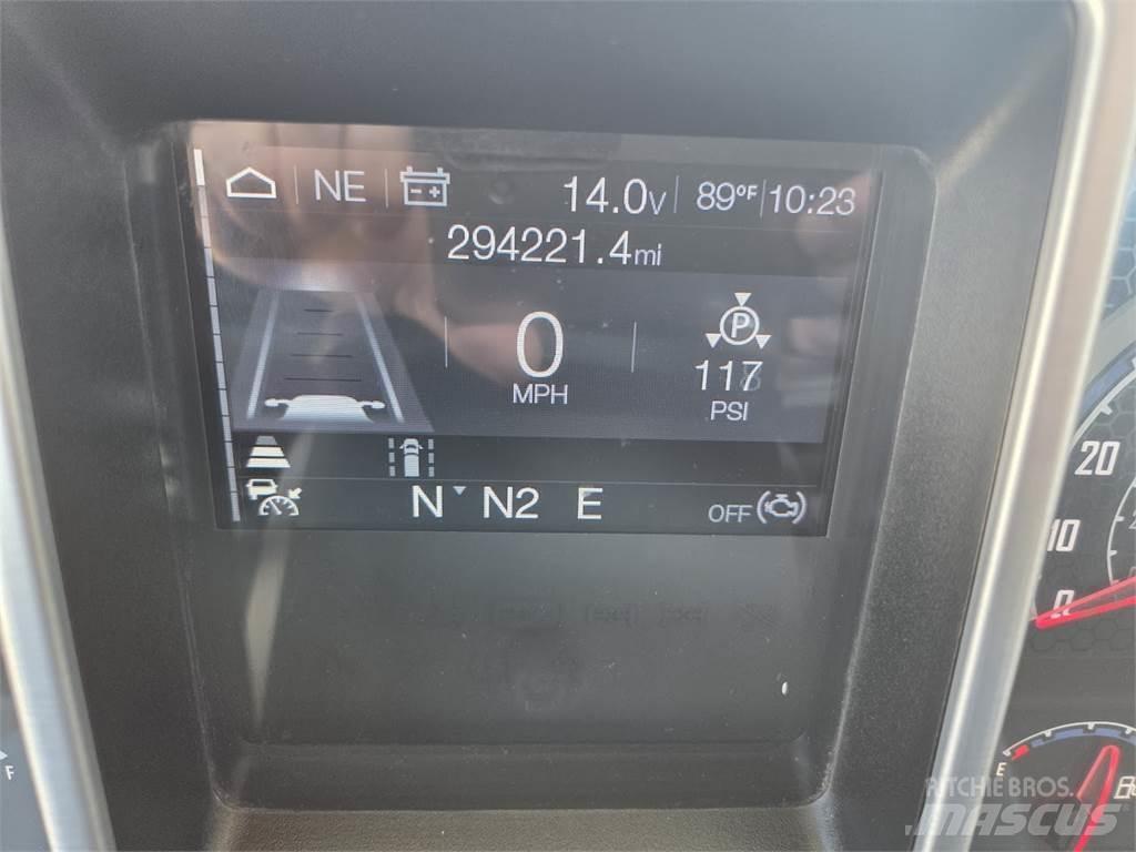 Mack AN64T Tahače