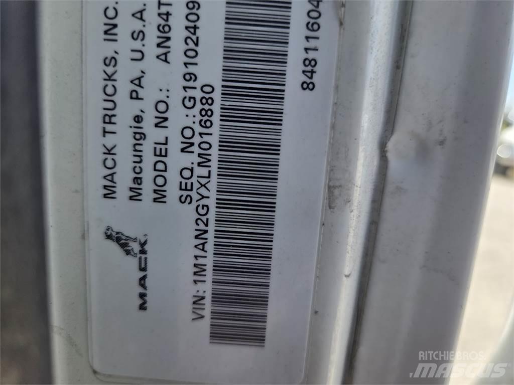 Mack AN64T Tahače