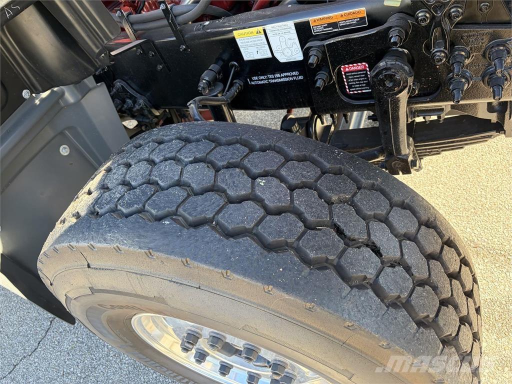 Mack GR64FR Domíchávače betonu