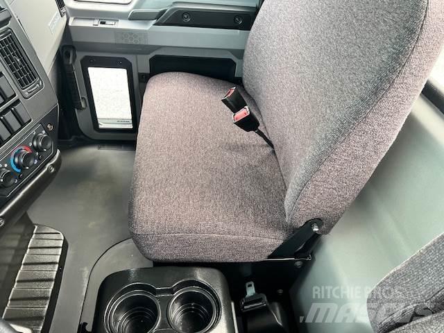 Mack MD6 42R Nákladní vozidlo bez nástavby